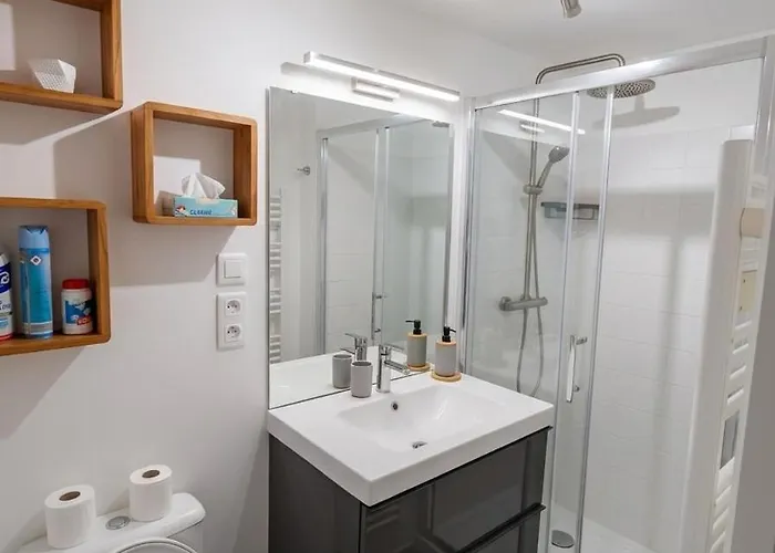 Small Townhouse Semesterbostad Clermont-Ferrand