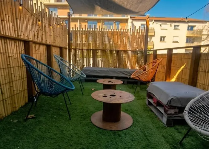 Small Townhouse Semesterbostad *